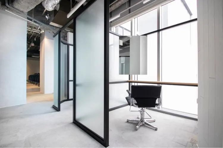 DX share salon渋谷の内観・外観2