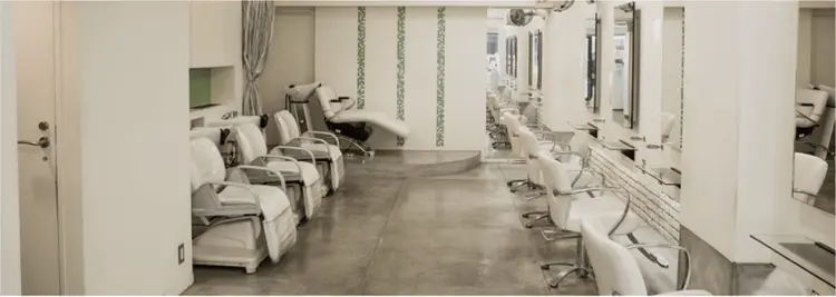 NEWYORK根津店の内観・外観1