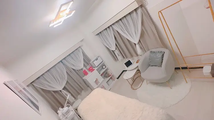 天使の艶肌　REVIハーブピーリング＆ヘッドスパ 武蔵小杉店の内観・外観1