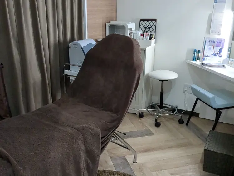 資格が取れるエステサロン3Mの内観・外観2