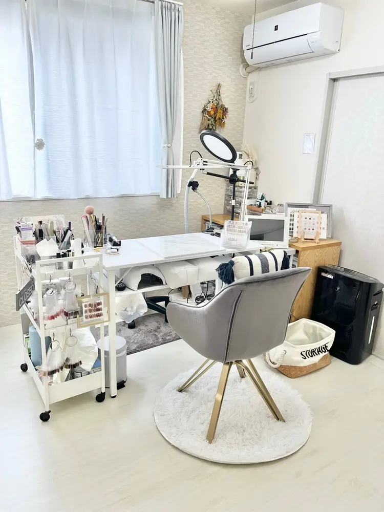 BLEES NAIL SPOTの内観・外観1