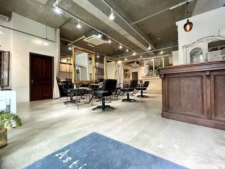 Asti blancheの内観・外観1