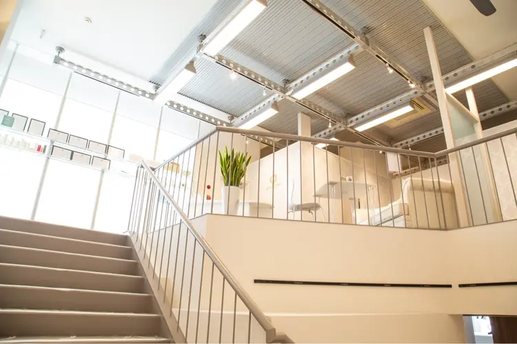 ART CHERIMOの内観・外観1