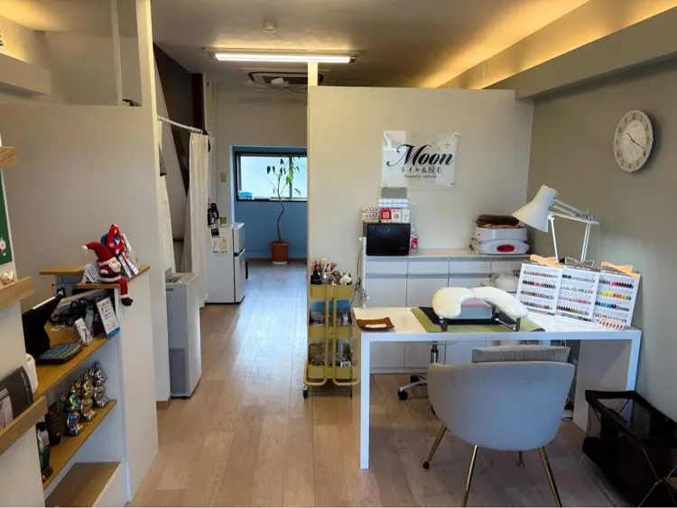 Moonの内観・外観2