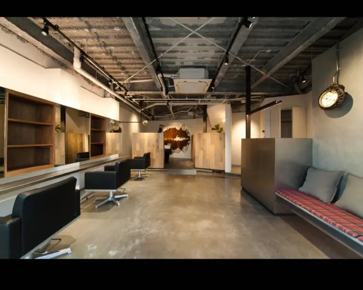 GOTODAYシェアサロン梅田店の内観・外観3