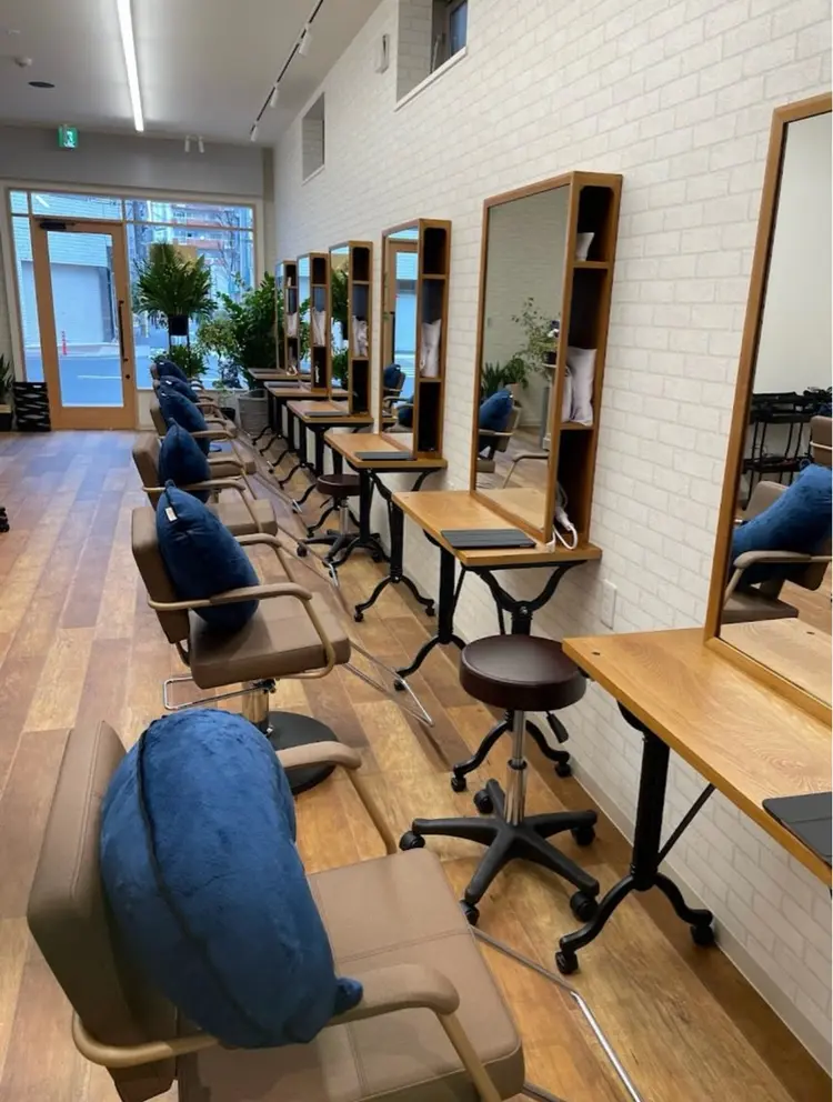 hair&nail NO-MU 2ndの内観・外観1