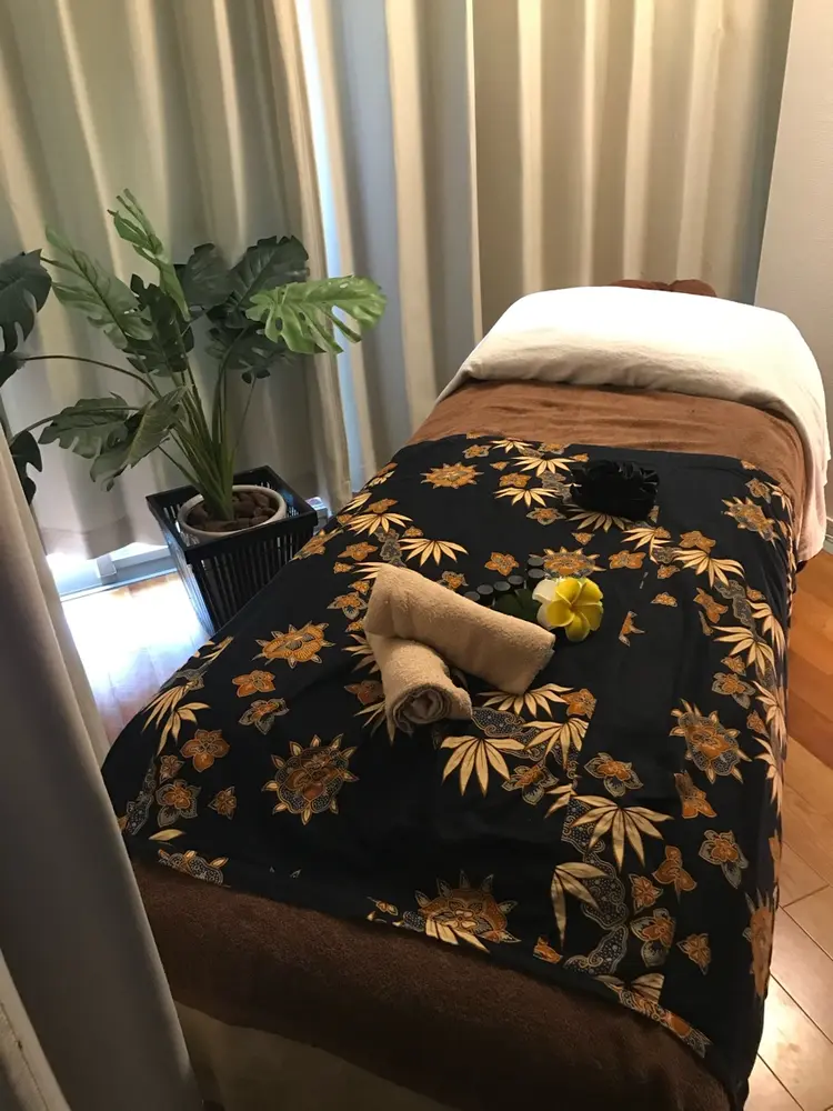 リラクゼーションサロン四つ葉のクローバーの内観・外観2