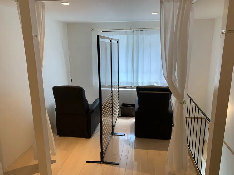 eyelush color world庄内駅前の内観・外観2