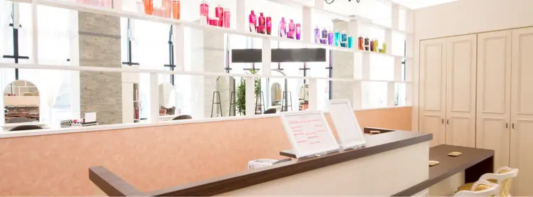 La Blessグランサロン梅田店の内観・外観1