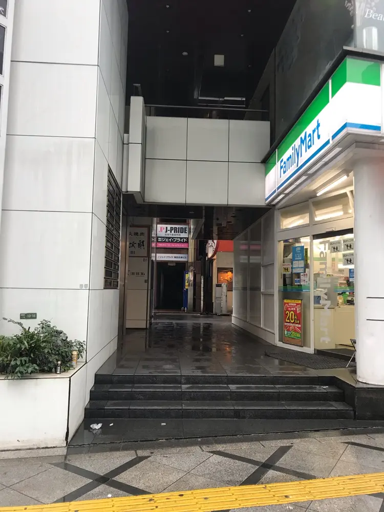 SET SALON COURAGEの内観・外観2