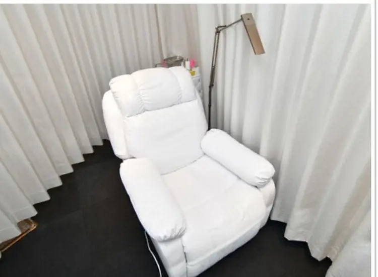 マツエクSalon by DIANAの内観・外観2