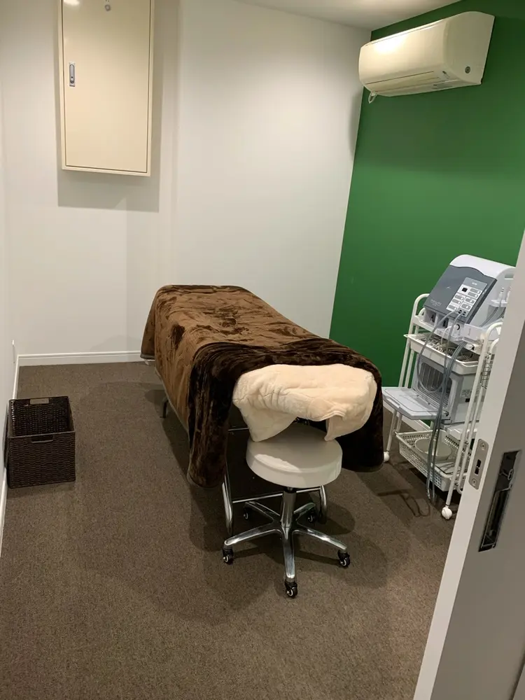 Naris beauty salon De l’m 福井の内観・外観1