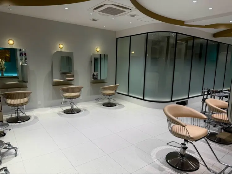 ORO塚口店の内観・外観2