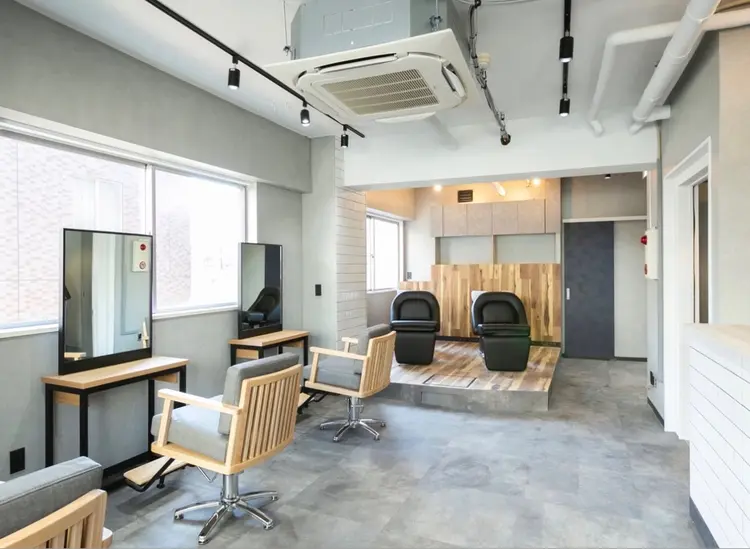 nelyの内観・外観2