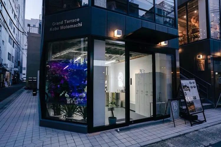 BELの内観・外観1