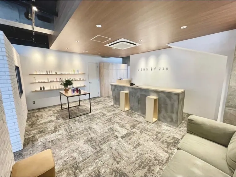 HETTUの内観・外観1