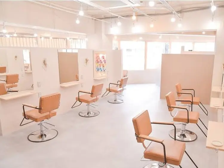 TETOTE三宮店の内観・外観1