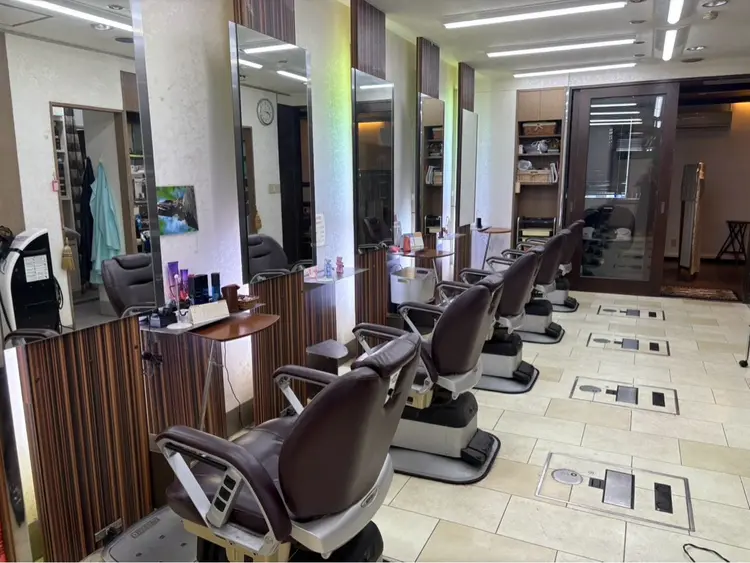 BARBERSHOP ROMANの内観・外観1