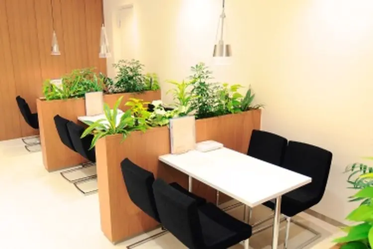 パルティール新宿東口店の内観・外観2