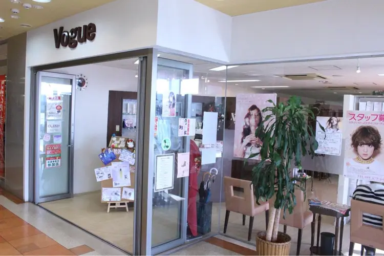 ヴォーグ美容室 アピカ店の内観・外観3