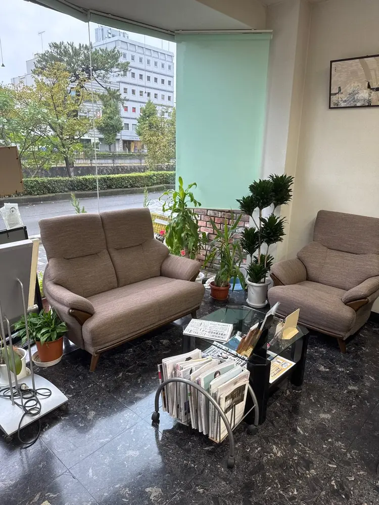 ヘアーギャラリータケムラの内観・外観3