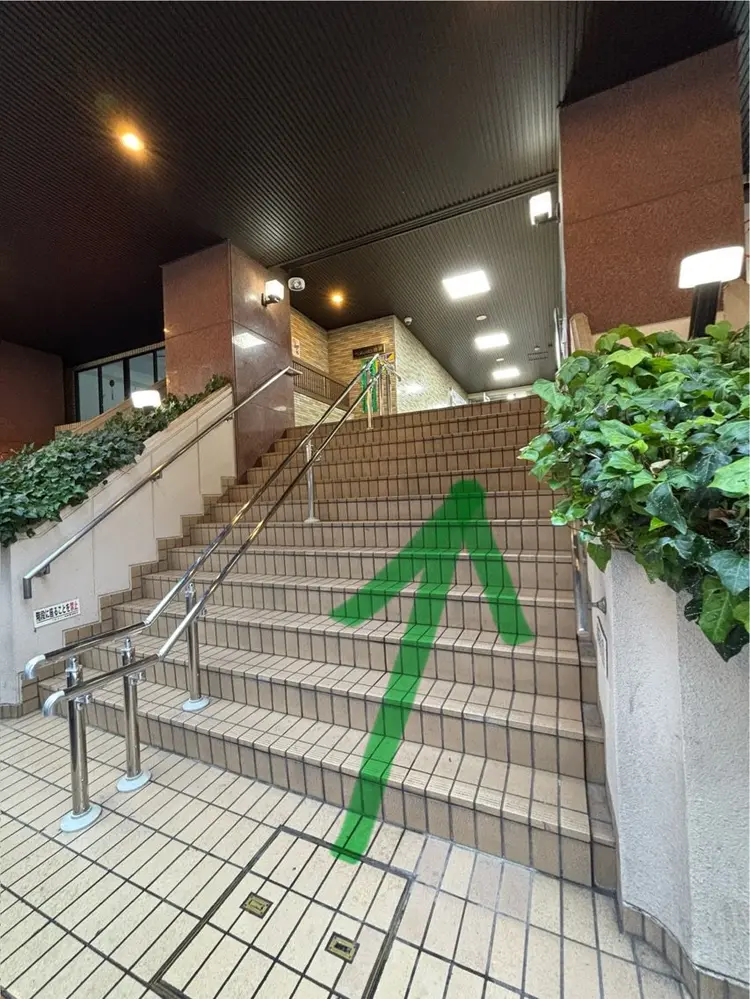 KIKI Nailの内観・外観2