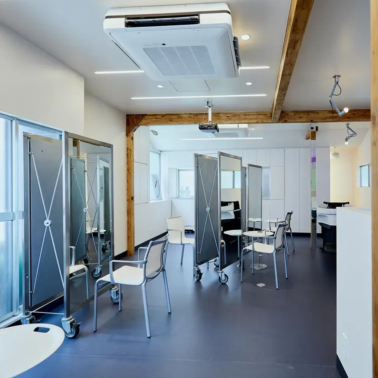 ESPERの内観・外観2