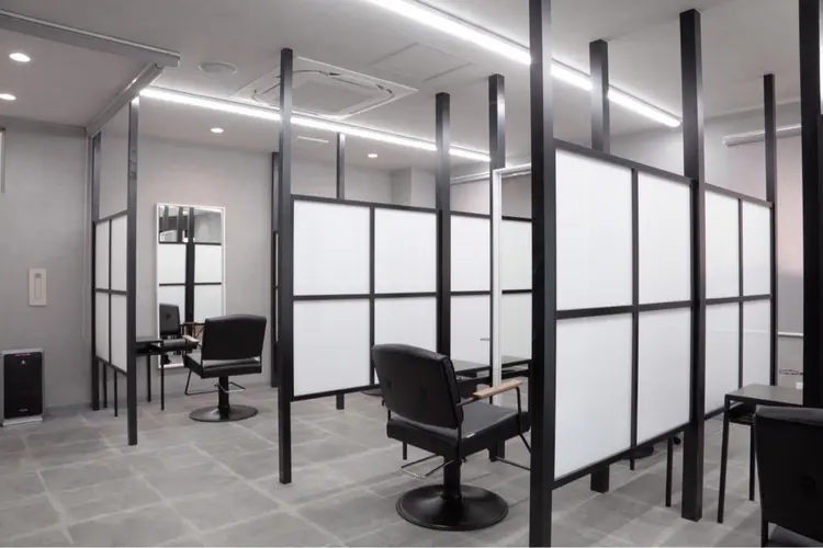 hairworksbadassの内観・外観1