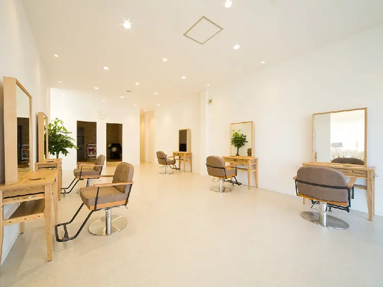 BELEA尾張旭店の内観・外観2