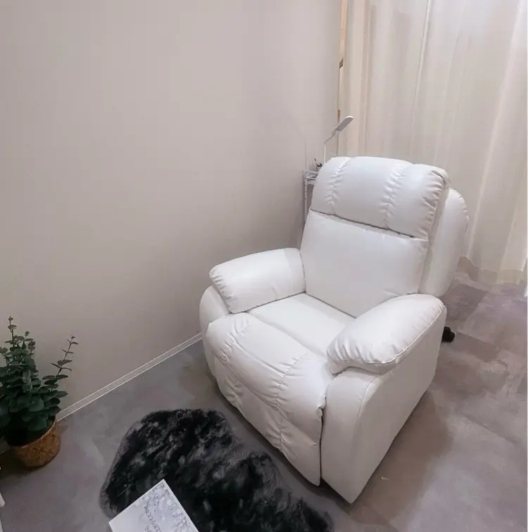 UNE eyesalon 六本松の内観・外観2