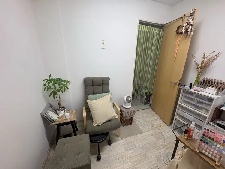 Mary nailの内観・外観2