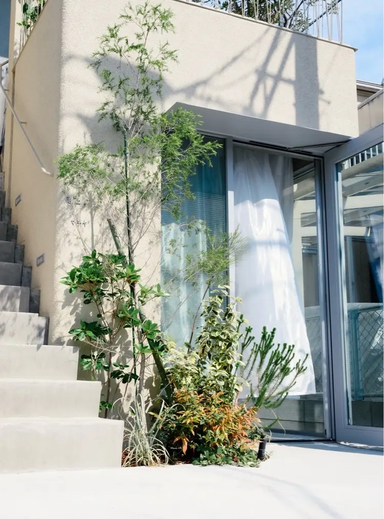 em.bの内観・外観1