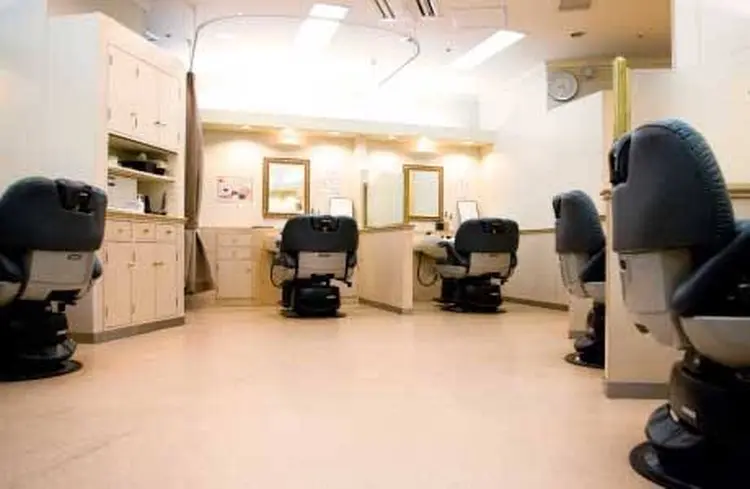 銀座マツナガ新宿パークタワー店の内観・外観2