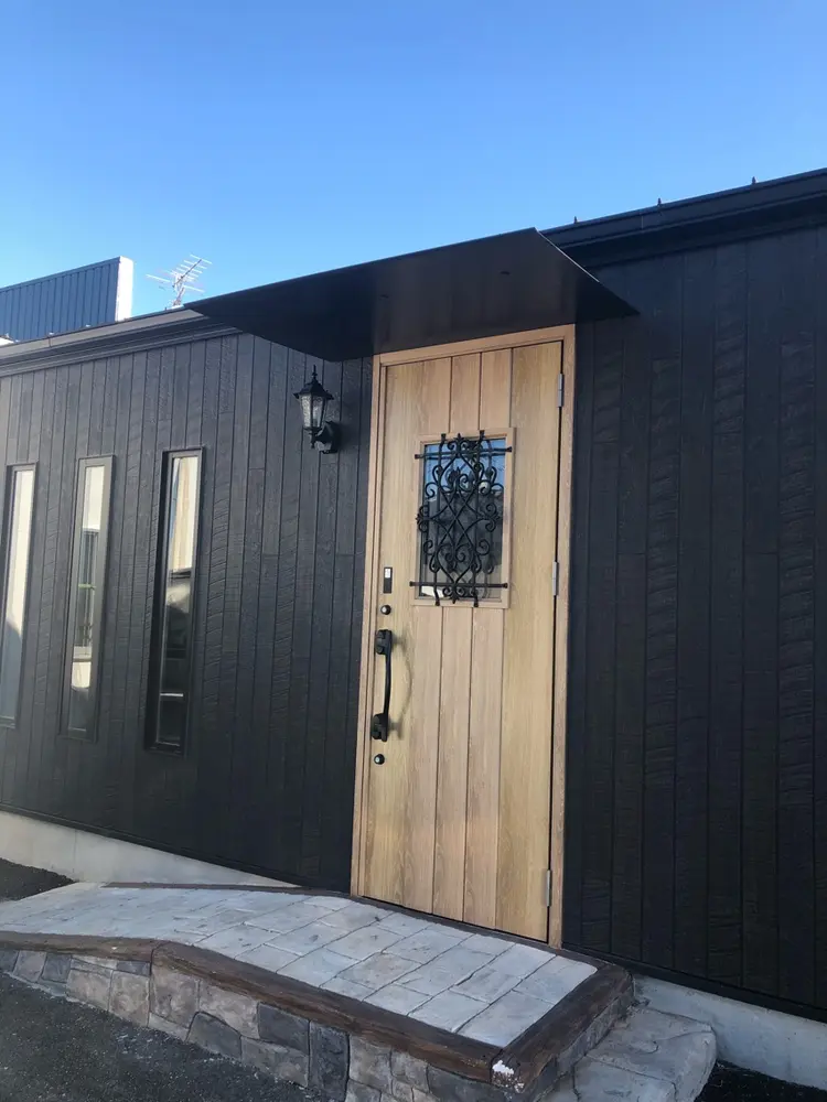 crowdedの内観・外観1