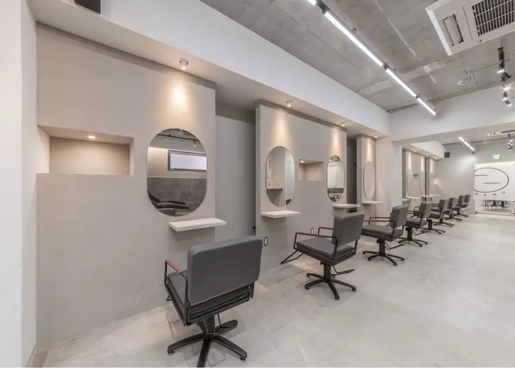 STANDの内観・外観2