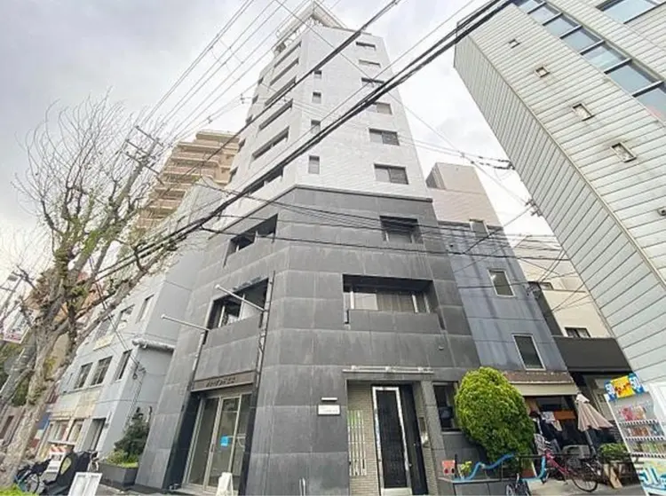 BOSSの内観・外観1