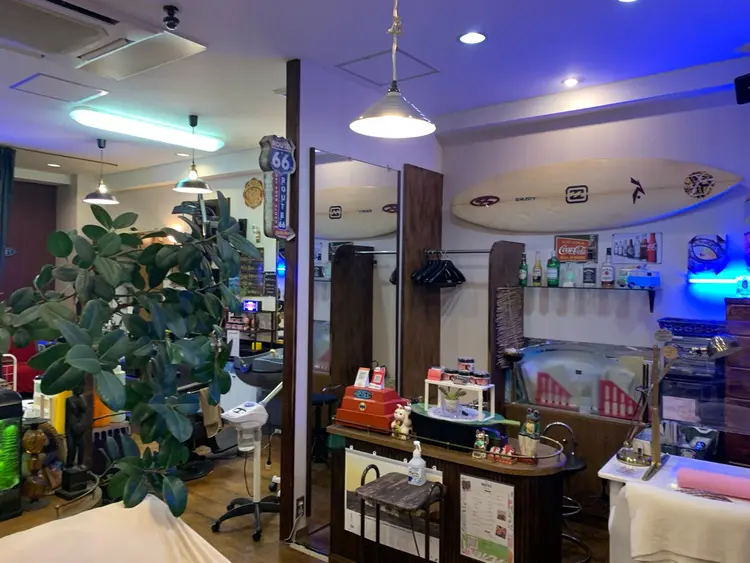 Ｂ AＲＢEＲＳＨＯＰ　TＷＩＮＳの内観・外観3