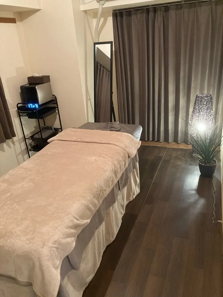 PREMIERE III 横浜　西口店の内観・外観3