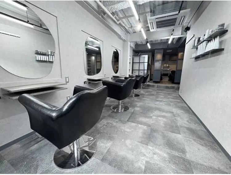 HairSalonAMIGOの内観・外観2