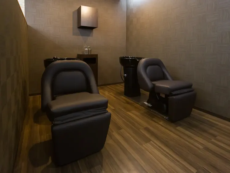 Love＆Hair DIVEの内観・外観2