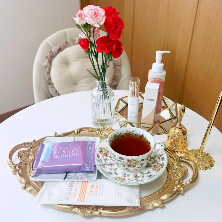 hulaフラの内観・外観2