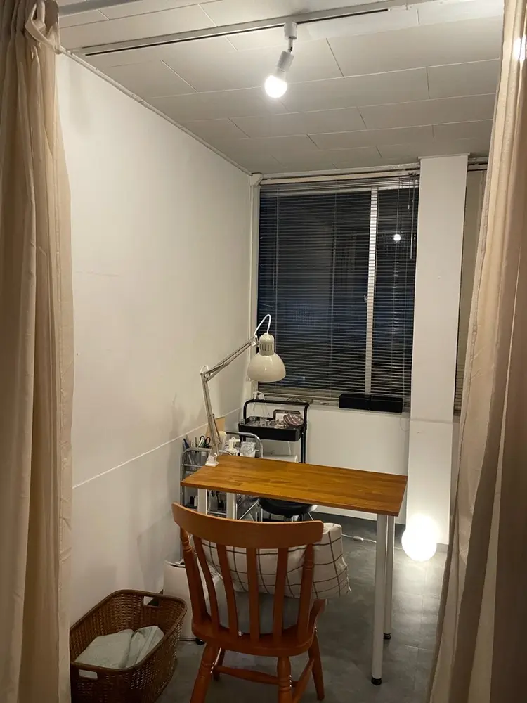 roof nailの内観・外観1