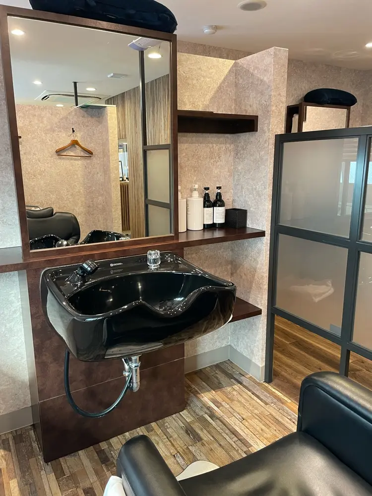 KITASENJU BARBERの内観・外観2