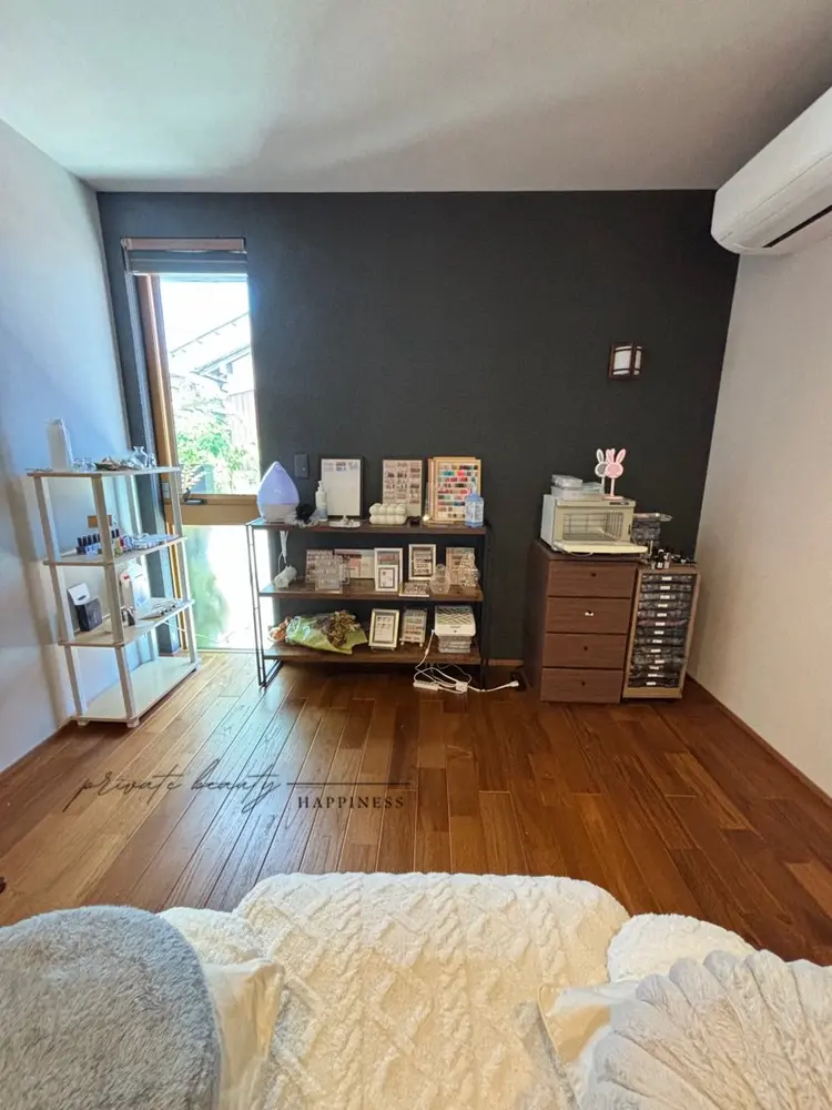 happiness nail salonの内観・外観1