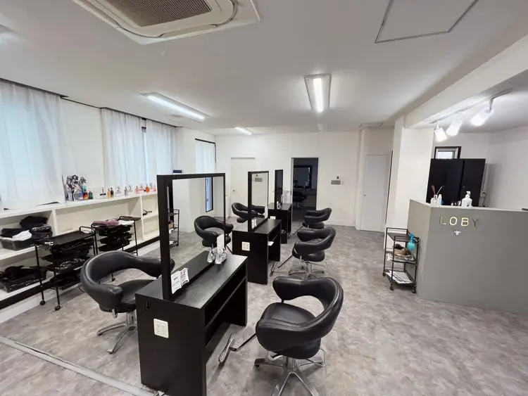 LOBYの内観・外観2