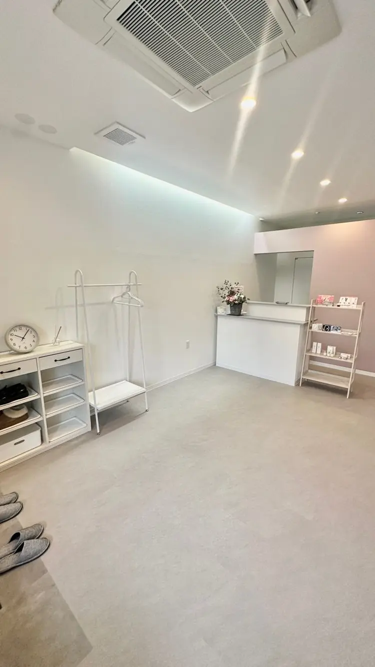 Un Fleur mee【アンフルールミー】の内観・外観1