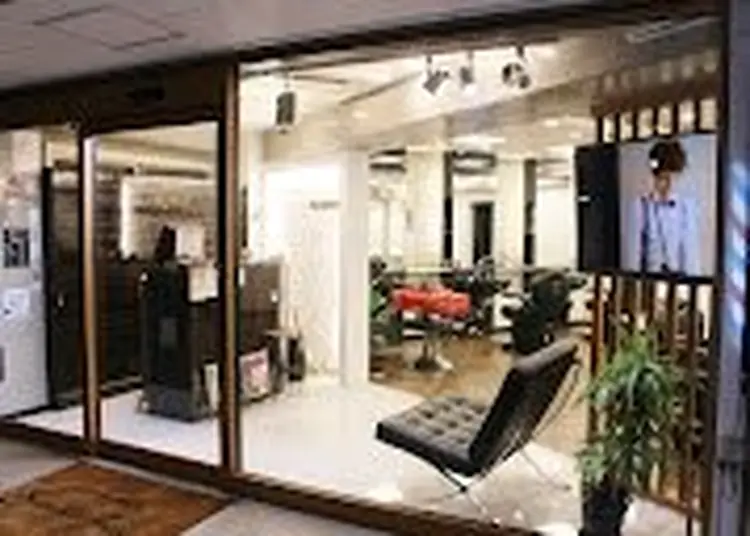 smilehair蕨店の内観・外観2