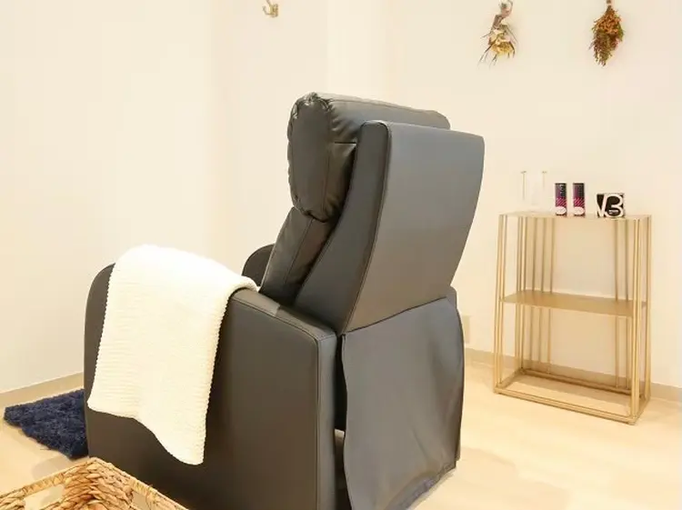 Riel梅田店の内観・外観2