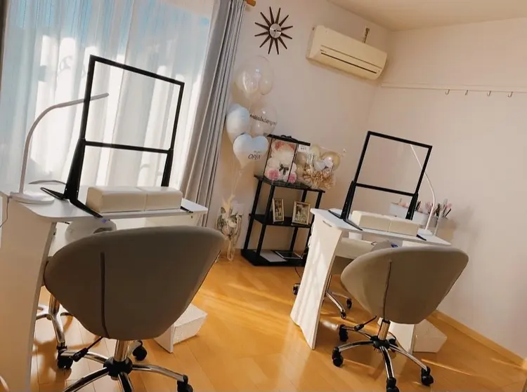 aera private nailsalonの内観・外観1