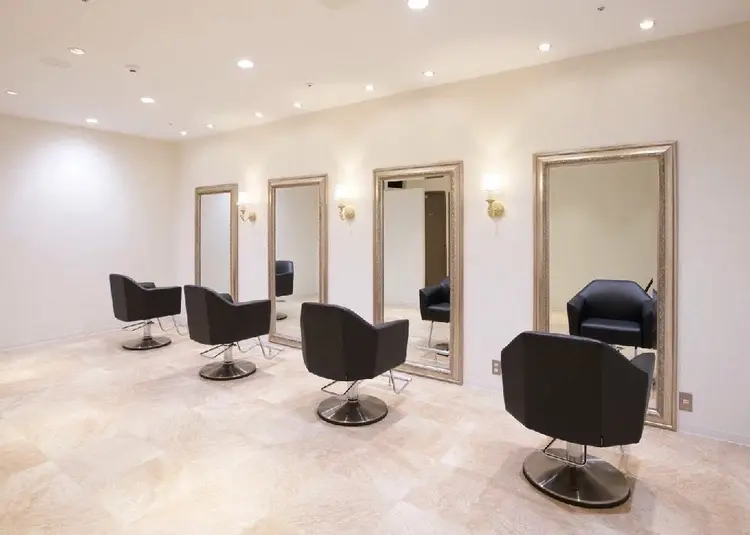 JYUNESU銀座の内観・外観2